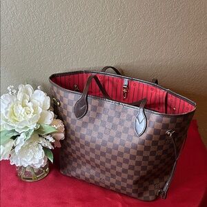Louis Vuitton Neverfull MM Authentic sku#154